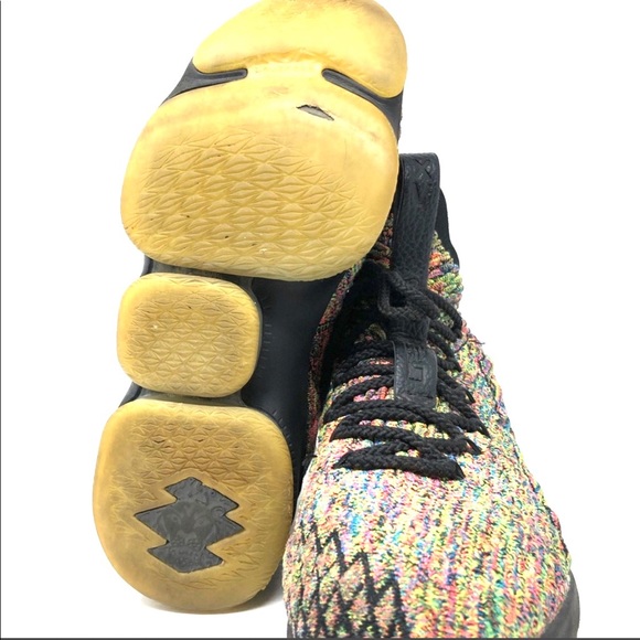 Lebron 15 Multicolor - Picture 3 of 7
